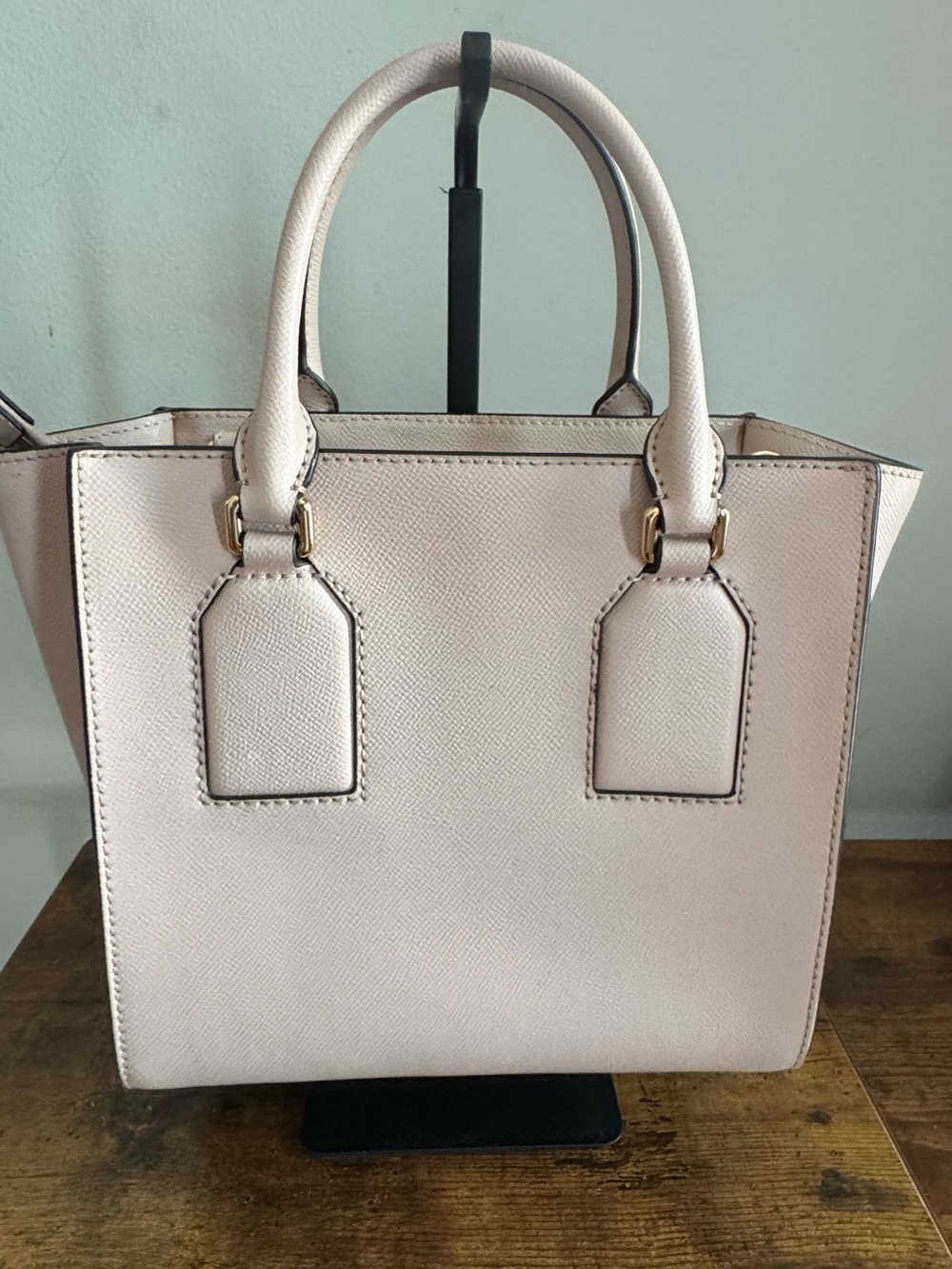 Michael Kors Women's Pale Pink Saffiano Leather Tote - Picture 3 of 5